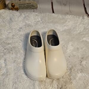 Klogs Womens Footwear White Size 9W